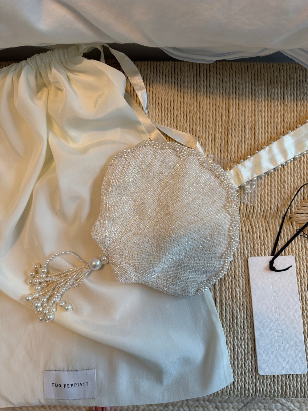 Clio Peppiatt Pearl Beaded Shell Bag in Ivory - Picture 3 of 7